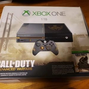 Microsoft XBOX ONE Console 1TB Call of Duty Limited Edition Model 1540 Complete